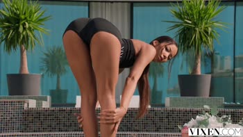 Lia's Petite Seduction: Deeper Than You Can Imagine