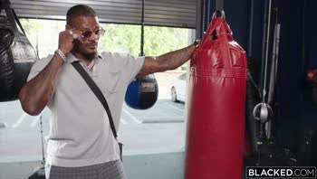 Kelsi Monroe Takes On Jason Luv's BBC In Sizzling Interracial Gym Fling