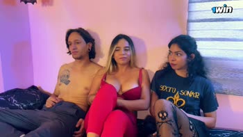 Leyhton Big's Cheating : FFM Threesome