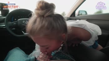 Owl Stal's Hot Blonde Ride Share: Deepthroat Blowjob & Huge Cumshot