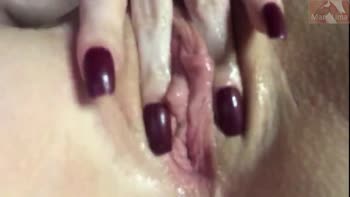 Mari_Lima's Petite Delight: A Fresh Pink Pussy Solo