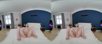 Daa's Sultry Solo VR: Orgasmic Bliss After Stripping Down