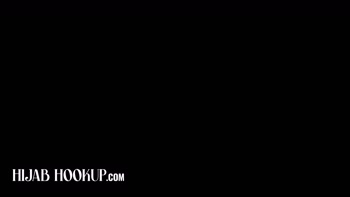 Reyna Belle's Hijab Hideout: A Steamy Big Dick POV Adventure