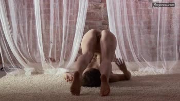 Flexi Delight: Tight Russian Teen (18+)'s Acrobatic Small Tits Showcase