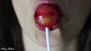 AlissaWhite1 - Alissa's Sweet Debut: Lollipop Teasing to Deepthroat Devotion