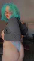 Curvy Cutie Vanilla Faith's Alluring Solo Session