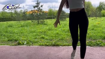Roxxxysh's Park Stroll: Natural Beauty in HD