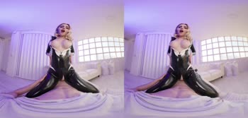 Mina Von D's SHE-VENOM Seduction: A Steamy VR Cosplay Adventure