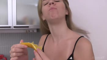 Blonde Teen (18+)'s Sensual Self-Love Session with Juicy Oranges