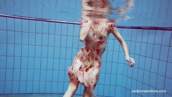 Martina's Underwater Bikini Show: Big Boobs and Croatian Charm