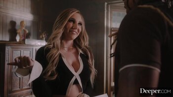 Kendra Sunderland's Sizzling Threesome: Enemy's BF Gets Baddie's Big Cock