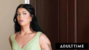 Holly Day's Solo Escapade: Riding Dildo to Orgasm