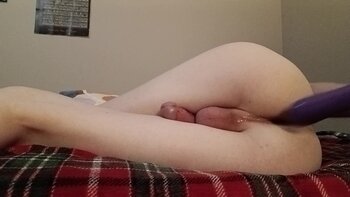 Analqueen115: Shaking Legs in Solo Anal Delight