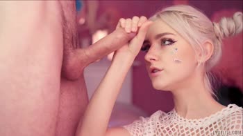 Eva Elfie's Cute Face Cums With Joy