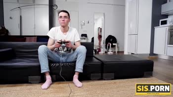 Blonde Stepsis Seduces Nerd Boy's Downtime