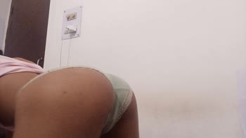 desi_girl23 - Desi Girl's Morning Awakening: Solo Masturbation Delight