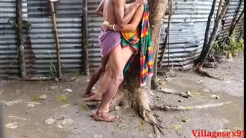 Villagesex91's Outdoor Desi Fling: Real Couple's Indian Village Affair