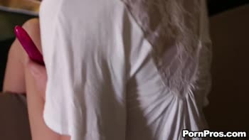 Dani Daniels's Step Sis Seduction: Big Ass, Big Cock & Naughty Toys