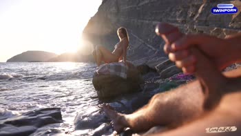 CumForKate - Kate's Beachside BJ: Caught Jerking Off by a Stranger, Ends in Wild Cumshot