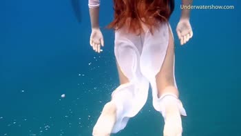 Russian Sea Siren's Underwater Seduction