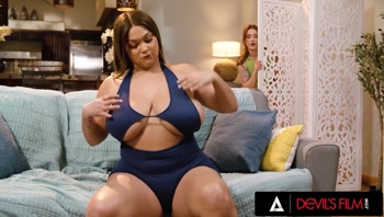 Ashlyn Peaks & Siri Dahl Sizzling Scissor Sessions & Curvy Pussy Eating
