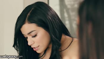WebYoung Curious Teen (18+) Virgins Agree to Play Together