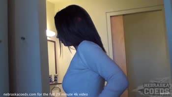 Iowa Cutie's Perfect Tits & Ass: Casual Nudity Behind the Scenes
