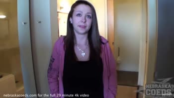 Iowa Cutie's Perfect Tits & Ass: Casual Nudity Behind the Scenes