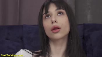 Skinny Teen (18+)'s Flexible Anal Adventure: Extreme Deepthroat & Cumshot