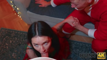 HUNT4K. A stranger's Dick is the best Christmas gift