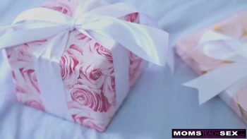 MTS: These Hot StepMILF's Jennifer White & Vera King Get The Best Celebration for Mother's Day