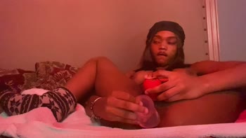 xsamorex Squirting Delight: Petite Ebony Petites' Wet Pussy Play