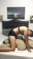 Sachaandcandy's Solo Ride: Petite Babe Teases in Step Fantasy