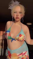 Vanilla Faith's Bikini Body Tease: Exquisite Solo Show