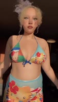 Vanilla Faith's Bikini Body Tease: Exquisite Solo Show