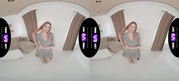 Mimi Cica's Sultry Solo: Masturbating to Bliss in 3D VR