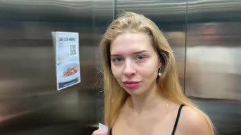Californiababe's Gym Surprise: Teen (18+) Deepthroats and Faces Big Cock