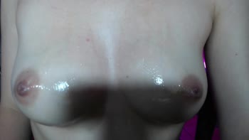 Karoline_12's Sensual Saliva Show: A Latina's Secret to Pleasure