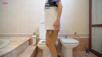 College Cutie Pee Mystery's Morning Delight