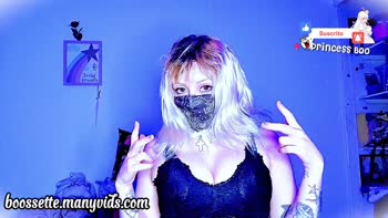 Nina-Boo's Alluring Bralette & Crop Top Tease