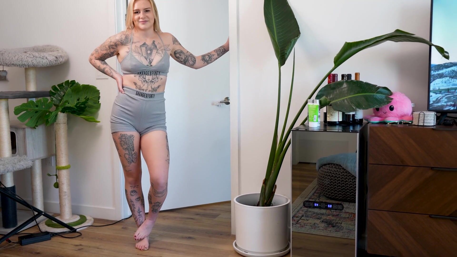 Bratty Goth Step Sis Demanded a FULL BODY MASSAGE - Sammy Stoner