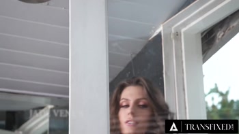 Ariel Demure & Jade Venus Steamy Bath Escapade: Hardcore Blowjob & Cumshot