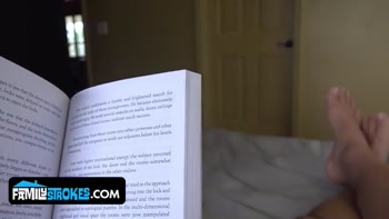 Steppapa's Erection Emergency: Stepdaughter's Swallowing Solution!