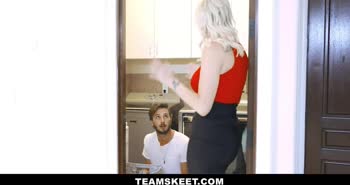 Swapping Stepmoms: Kenzie Taylor & Olive Glass Share Stepsons
