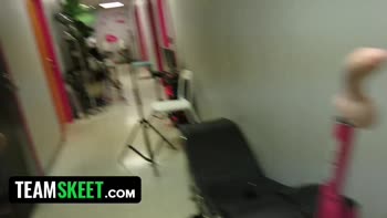 Luna Star's Backstage Blowjob Bonanza: Big Ass Teen (18+) Takes Mine
