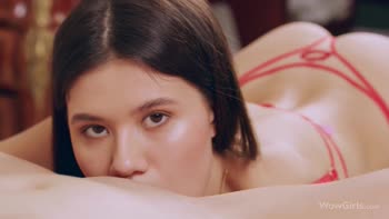 Evelin and Elizabeth's Sultry Lesbian Encounter