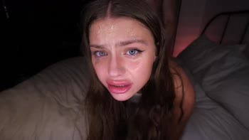 Ultrasadslut's Throat Queen Thrills: Deepthroat Domination & Cum-Shot Finale