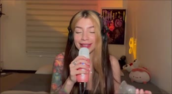 Petitesativa's Steamy Solo: Riding Her 20cm Dildo Delight