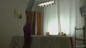 Wanda's Sensual Massage Ignites a Sizzling Orgasm