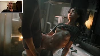 Ellie's Unexpected Restroom Rendezvous with OxyBaron